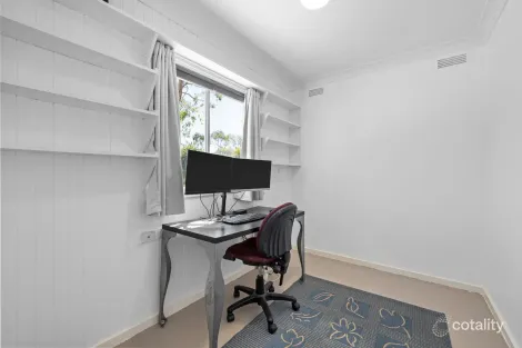 Property photo of 39 Old Belgrave Road Upper Ferntree Gully VIC 3156