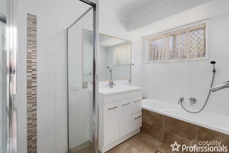 Property photo of 43 Camberwell Circuit Robina QLD 4226