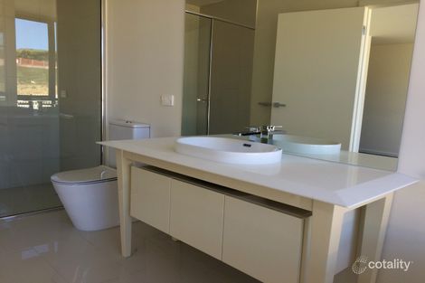 Property photo of 21 Bardaster Boulevard Chirnside Park VIC 3116