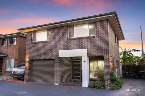 4/112 Tallagandra Dr, Quakers Hill, NSW 2763