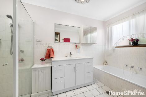 Property photo of 2/40 Ross Road Queanbeyan NSW 2620