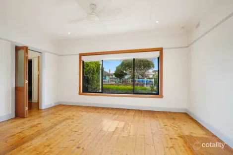Property photo of 10 Justin Avenue Glenroy VIC 3046
