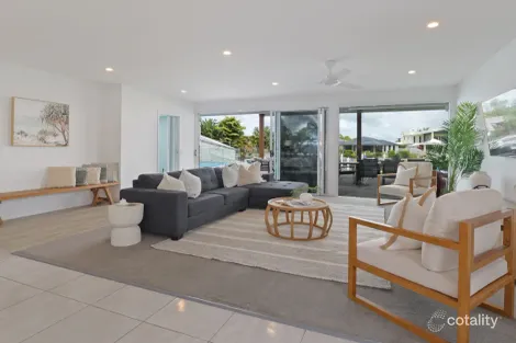 Property photo of 3 Quayline Close Pelican Waters QLD 4551