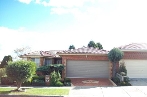 Property photo of 18 Tarcoola Drive Narre Warren VIC 3805
