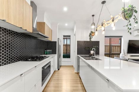 Property photo of 50 Cosgrove Drive Maddingley VIC 3340