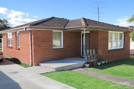 25 Girraween Ave, Lake Illawarra, NSW 2528