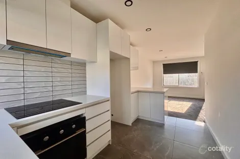 2/58 John St, Glenroy, VIC 3046