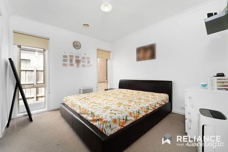 Property photo of 12 Grassbird Drive Point Cook VIC 3030