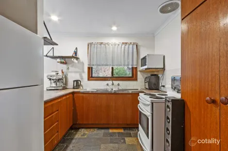 Property photo of 25 George Street Williamstown SA 5351