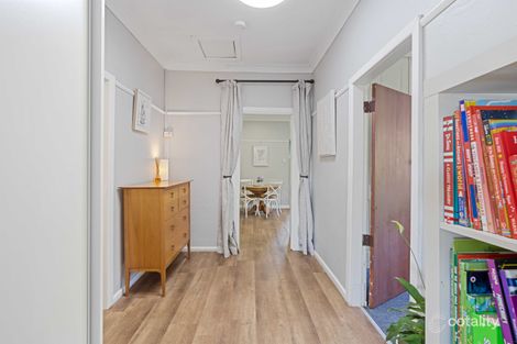 Property photo of 9 Collwood Crescent Orange NSW 2800