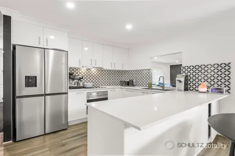 Property photo of 5 Riley Court Windaroo QLD 4207