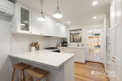 Property photo of 2/14 Newman Road Mooroolbark VIC 3138