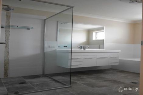 Property photo of 21 Kyla Crescent Port Macquarie NSW 2444