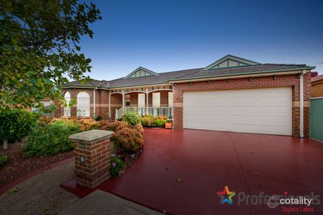 Property photo of 4 Hillview Court Hillside VIC 3037