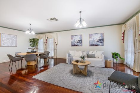 Property photo of 4 Hillview Court Hillside VIC 3037