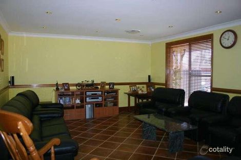 Property photo of 18 Cockatoo Road Erskine Park NSW 2759