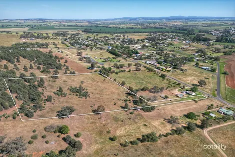 Property photo of 2537 George Russell Drive Canowindra NSW 2804