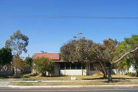 49 Station St, Cannington, WA 6107