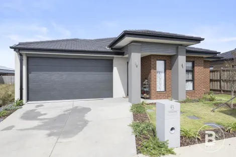 Property photo of 43 Snowbird Road Winter Valley VIC 3358