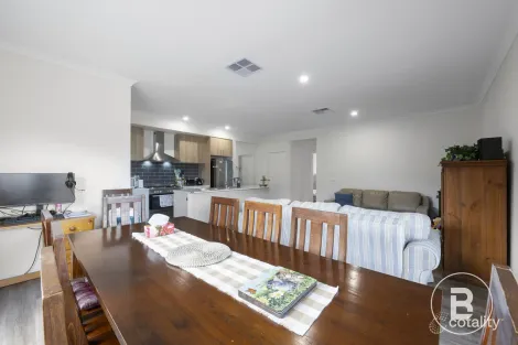 Property photo of 43 Snowbird Road Winter Valley VIC 3358