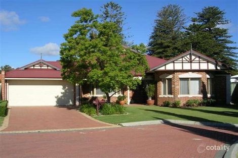 Property photo of 18 Manjimup Place Gwelup WA 6018