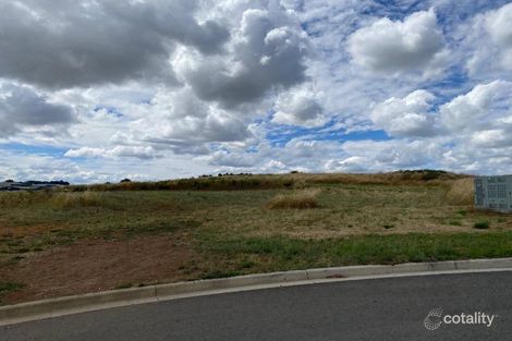 33 Astill Dr, Orange, NSW 2800