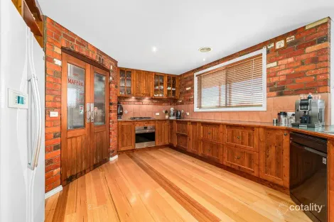 Property photo of 5 Cedarwood Drive Maffra VIC 3860