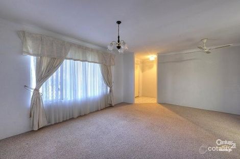 Property photo of 17 Chennile Vista Halls Head WA 6210