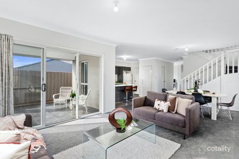 Property photo of 2 Elsa Glade Tallawong NSW 2762