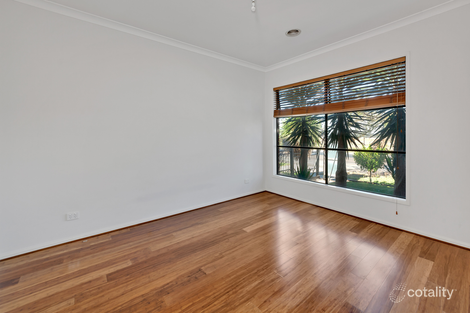 Property photo of 66 Hummingbird Boulevard Tarneit VIC 3029