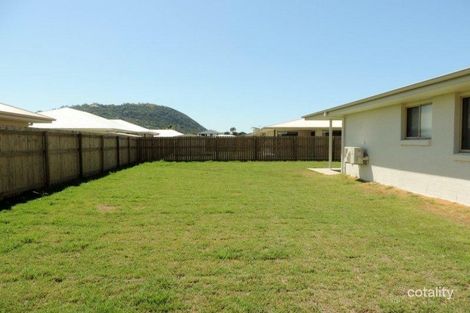Property photo of 3 Barramundi Street Mulambin QLD 4703
