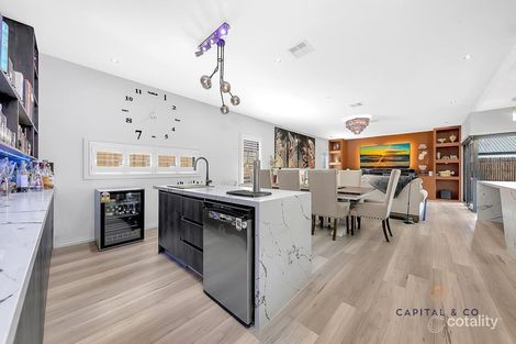 Property photo of 14 Willsmere Way Mickleham VIC 3064