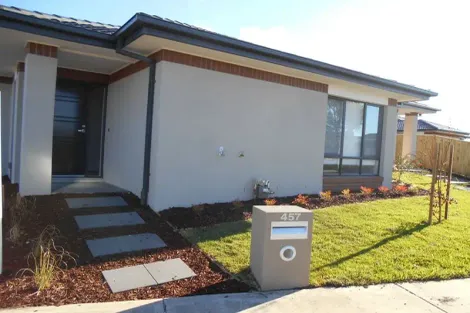 Property photo of 539 Mandalay Circuit Beveridge VIC 3753