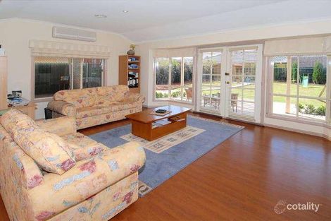 Property photo of 12 Rockwall Close Sydenham VIC 3037