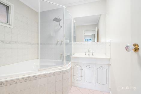 Property photo of 118 Heyers Road Grovedale VIC 3216