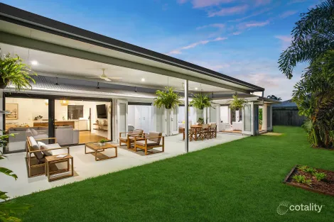 Property photo of 42 Avocado Street Elanora QLD 4221