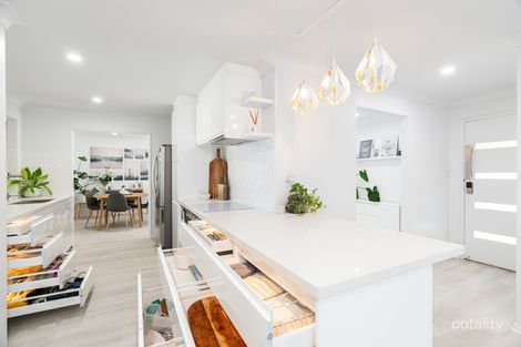 Property photo of 5 Indica Crescent Regents Park QLD 4118