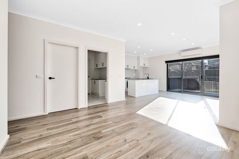 Property photo of 15C Lanthorn Crescent Cranbourne East VIC 3977