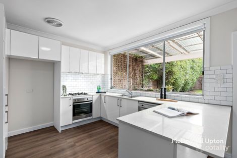 Property photo of 4 Third Avenue Brunswick VIC 3056