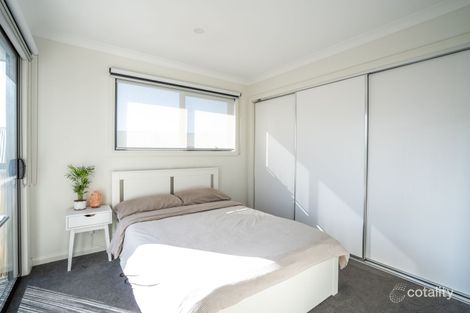 Property photo of 7 Vautier Place South Morang VIC 3752