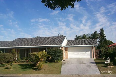 3 Wanaka St, Broadbeach Waters, QLD 4218