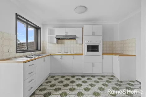 Property photo of 12/3 First Avenue Macquarie Fields NSW 2564
