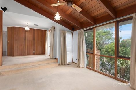 Property photo of 18 Tarwarri Court Greensborough VIC 3088
