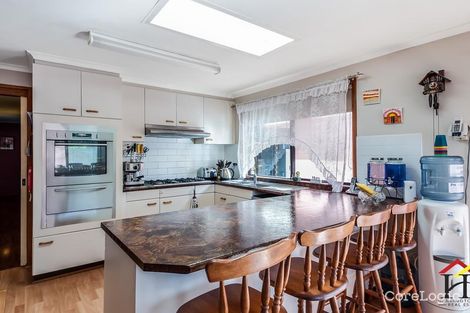 Property photo of 16 Donalbain Circuit Rosemeadow NSW 2560