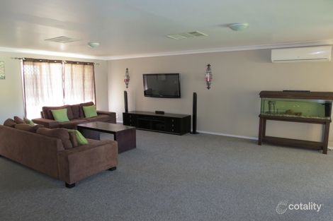 Property photo of 16 Crinum Crescent Emerald QLD 4720