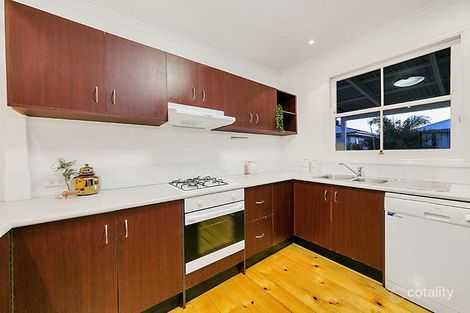 Property photo of 29 Salstone Street Kangaroo Point QLD 4169