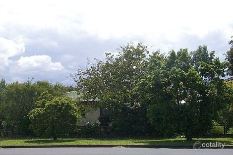 Property photo of 62 Wynnum North Road Wynnum QLD 4178