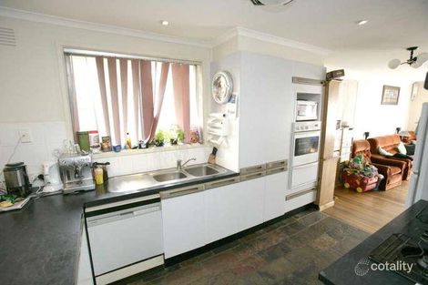 Property photo of 36 Gretana Crescent Frankston VIC 3199