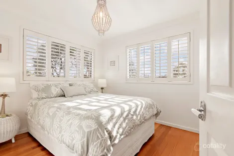 Property photo of 46 Elsdon Street Redhead NSW 2290