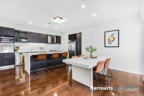 Property photo of 40C Myrtle Street Glen Waverley VIC 3150